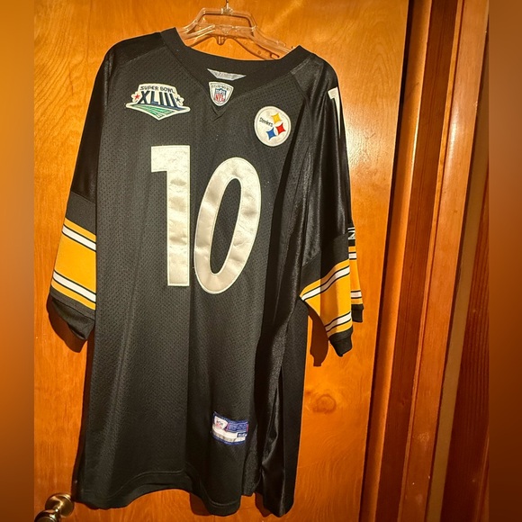 Reebok Santonio Holmes Steeler jersey. New with tags. Sz 56. $80 - Picture 1 of 5